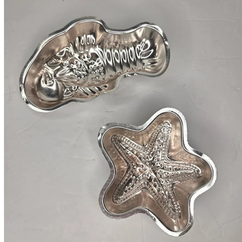 Vintage Kitchen King 1969 Aluminum Lobster and Starfish Jello Molds Set of 2